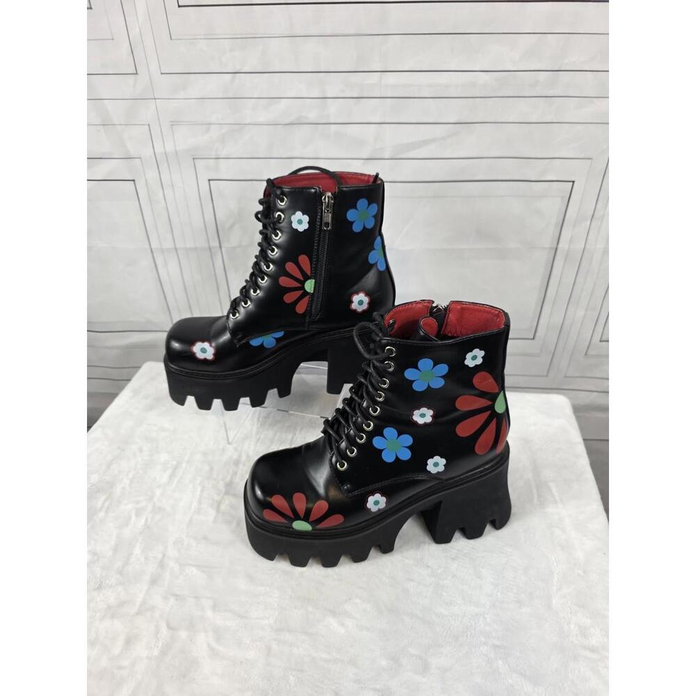 Flower Child Core Lamoda Free Spirit Chunky Flower Boots Sz 5